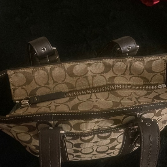 GENUINE COACH F12645 JAQUARD HAMPTON SHOULDER BAG Approx 10.5 inches tall - Picture 10 of 17